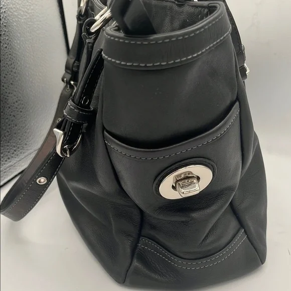 Coach Black Leather Shoulder Bag with Silver Hardware - Picture 5 of 9